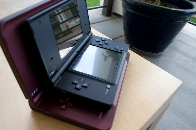 Illustration for article titled DSi XL Review: It's Probably Not For You